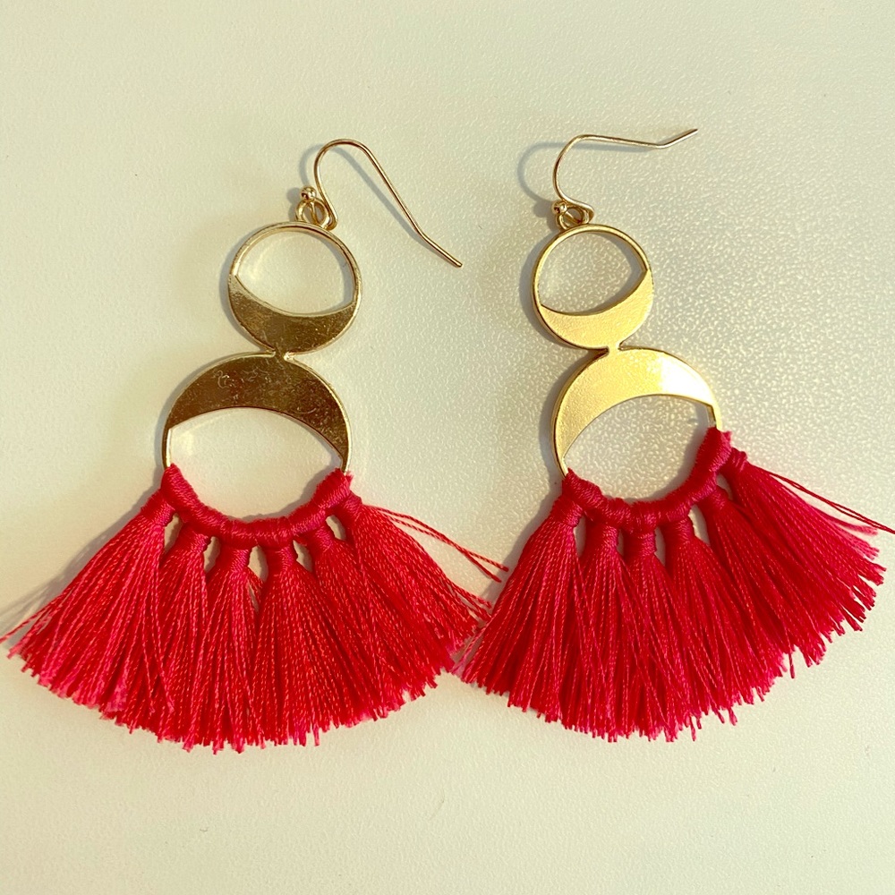 Fun, statement, pink and gold earrings.